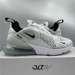 Nike Air Max 270 White Black BRAND NEW Multiple Sizes
